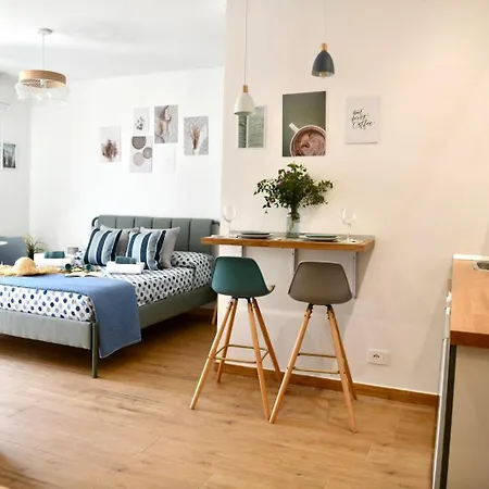 By The Sea Rapallo-near Portofino ラッパロ