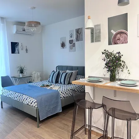 アパート By The Sea Rapallo-near Portofino ラッパロ