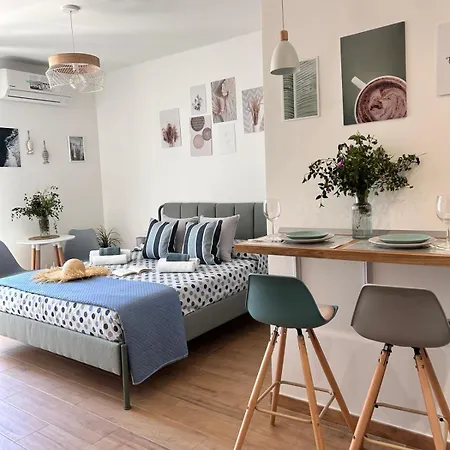 By The Sea Rapallo-near Portofino アパート *