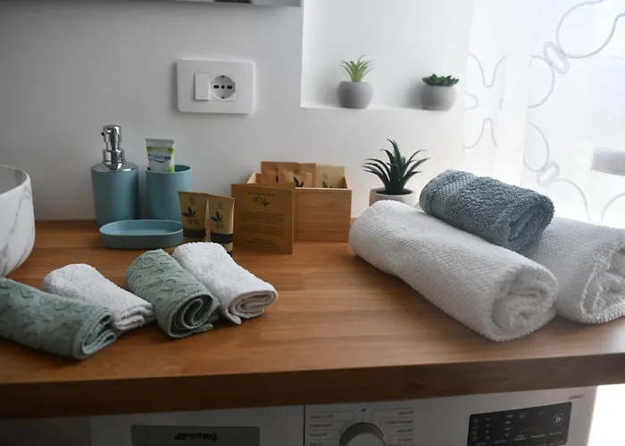 By The Sea Rapallo-near Portofino Apartment *